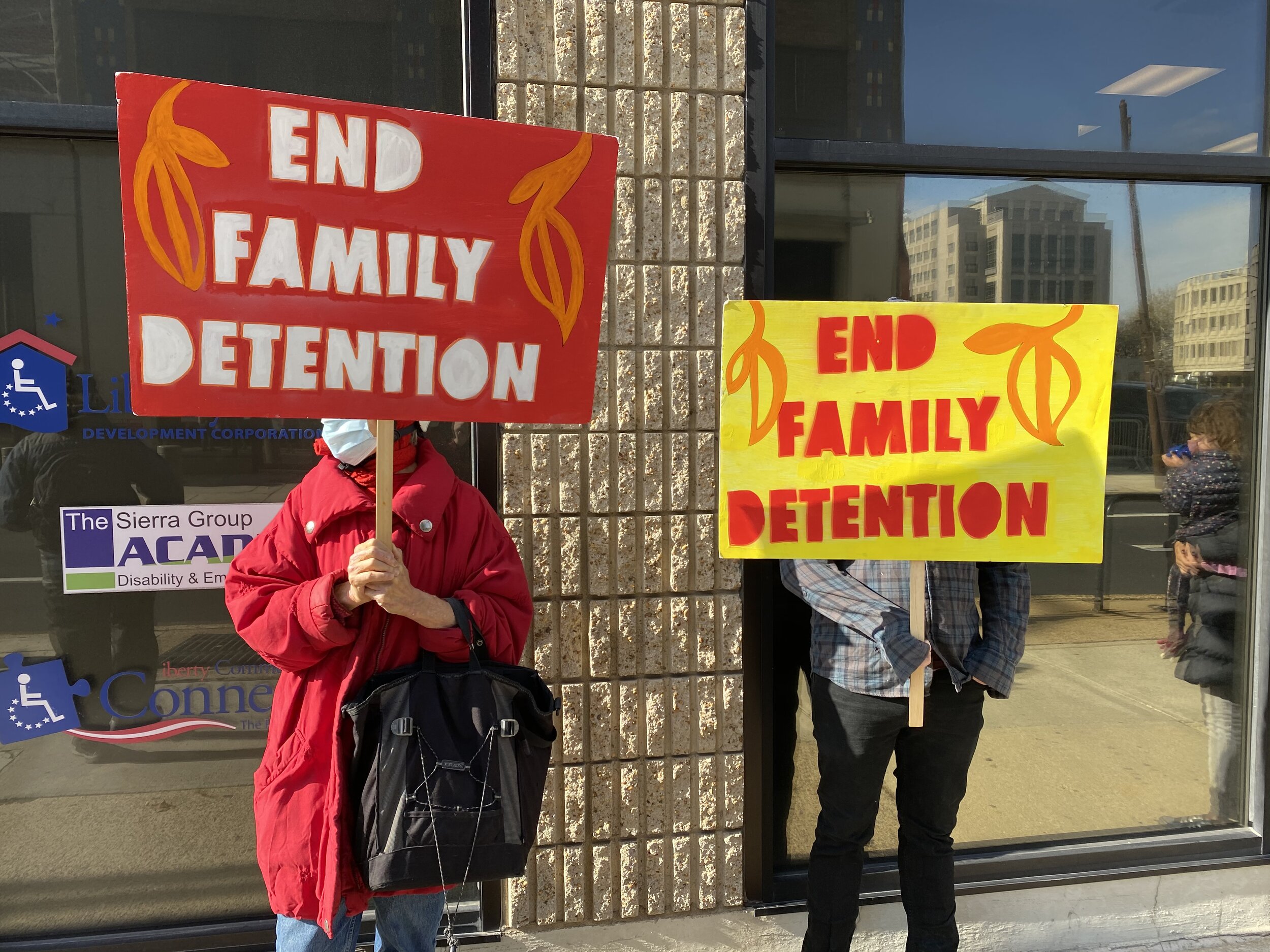 Activists protest family detention.