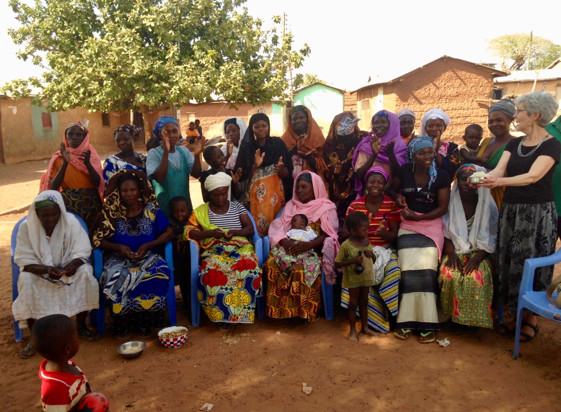  Welcome ceremony– Larabanga village women. 