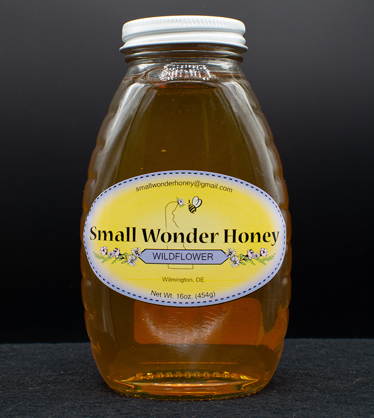 Small Wonder Honey - Kaitlin FanningSmall Wonder Honey is a women-owned and operated apiary located in Delaware since 2017, starting with two hives and expanding to 8. Shop for local honey and infused honey such as hot honey and cinnamon, as well as products including lip balm, soaps and candles. $5-$10@smallwonderhoney • facebook.com/smallwonderhoney