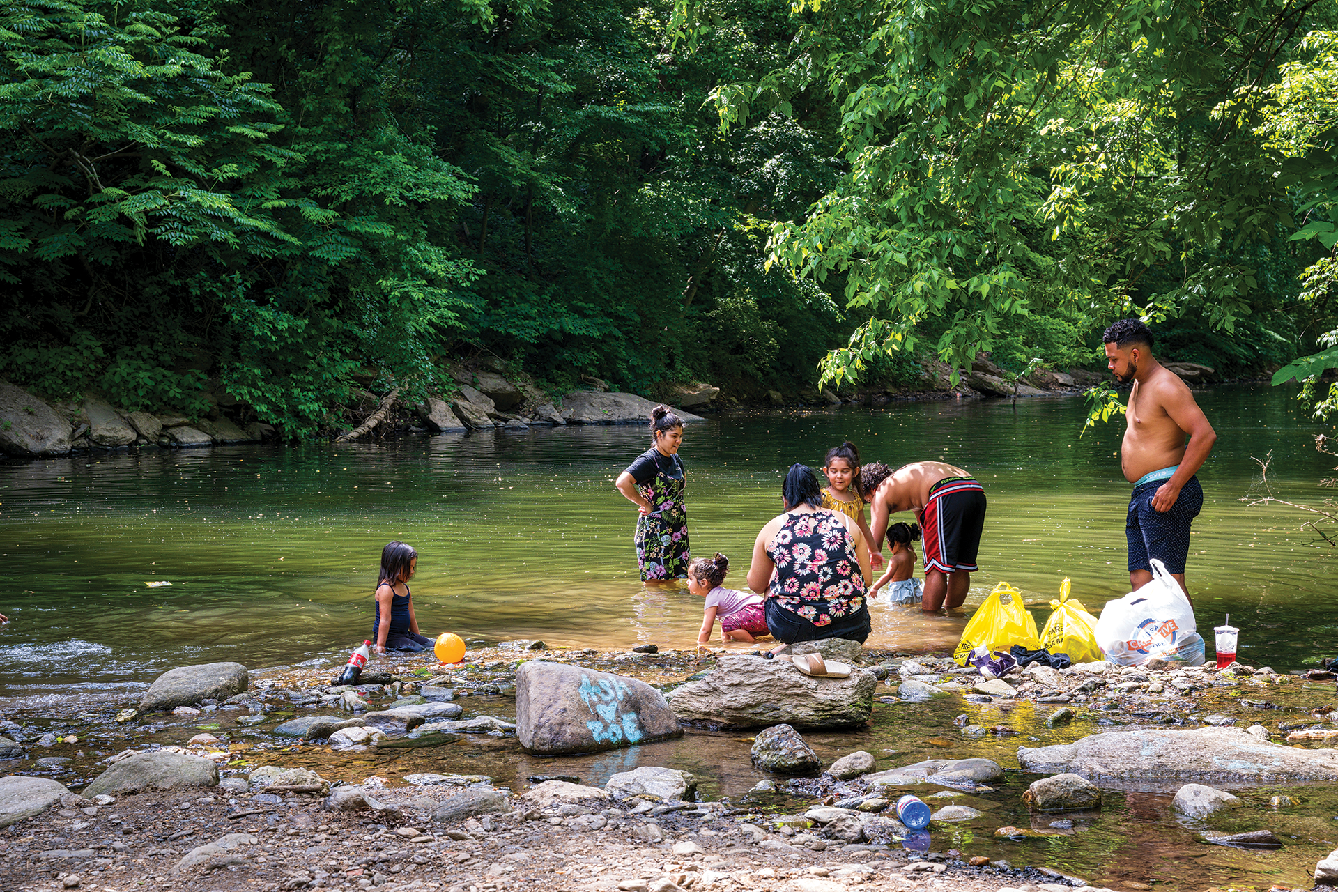 A visit to Devil’s Pool is a family affair, despite a lack of facilities and a prohibition on swimming.